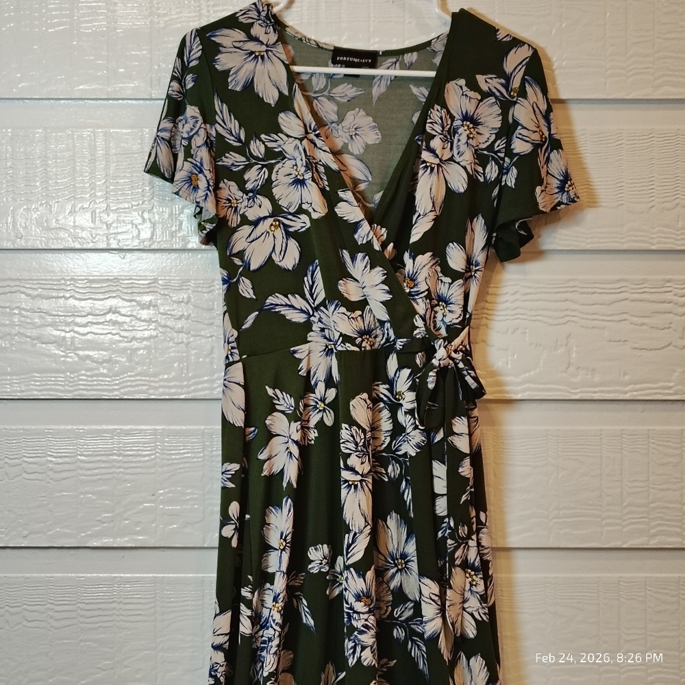 Fortune + Ivy Womens Size L Irene Faux Wrap Hi-Lo GREEN Floral‎ Print Maxi Dress